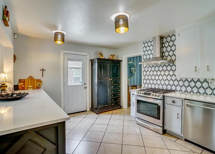 Family + Pet Friendly: Worth Near Tcu! Holiday home Fort Worth