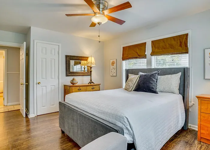 Holiday home Family + Pet Friendly: Worth Near Tcu!